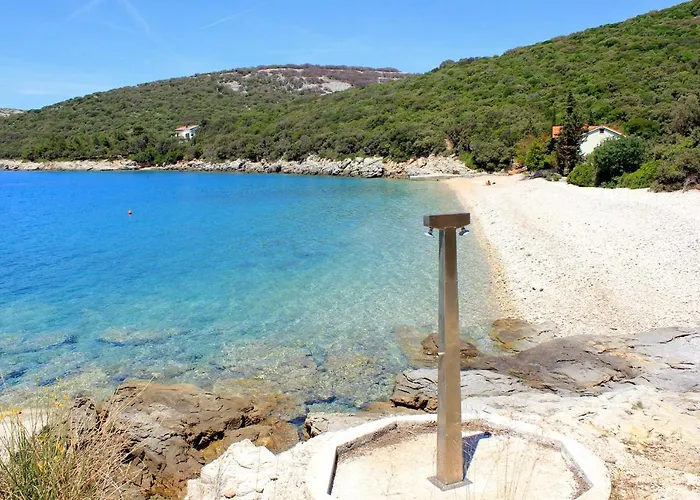 Дом отдыха House With Wifi Ustrine, Cres - 8037